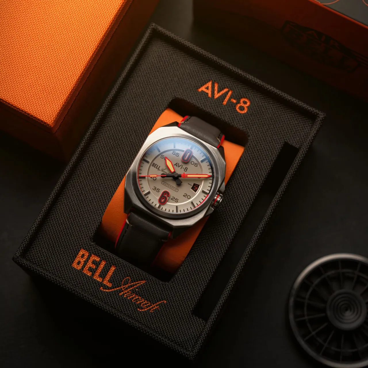 AVI-8 Bell X-1 Machbuster Automatic Desert Khaki AV411507 detay görseli 5