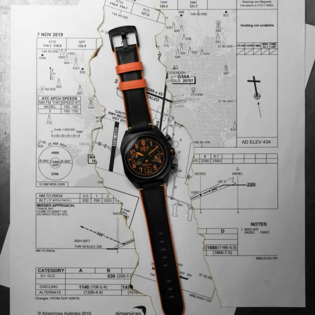 AVI-8 Bell X-1 Machbuster Chronograph Super Sonic Black AV411804 Görsel 7