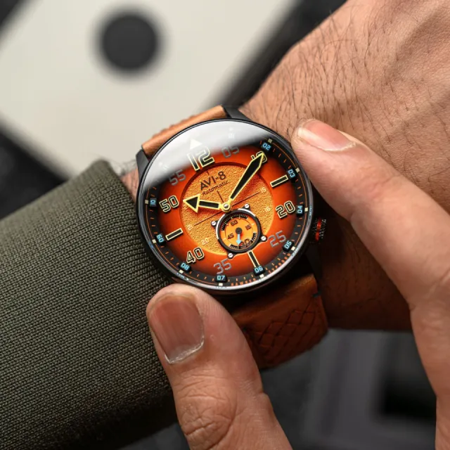 AVI-8 Hawker Typhoon Baldwin Automatic Burnt Orange AV411902 Görsel 3