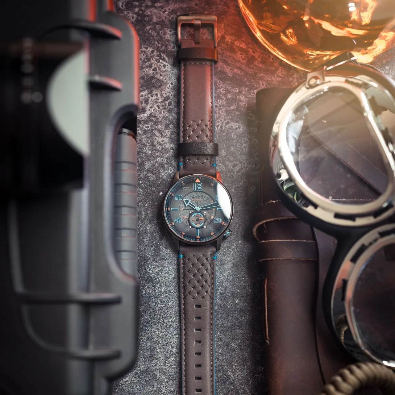 AVI-8 Hawker Typhoon Baldwin Automatic Iron Blue AV411903 detay görseli 3