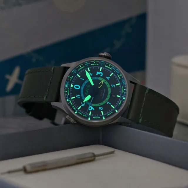 AVI-8 Flyboy Wingman Worldtimer GMT Automatic Green AV412005 Görsel 6