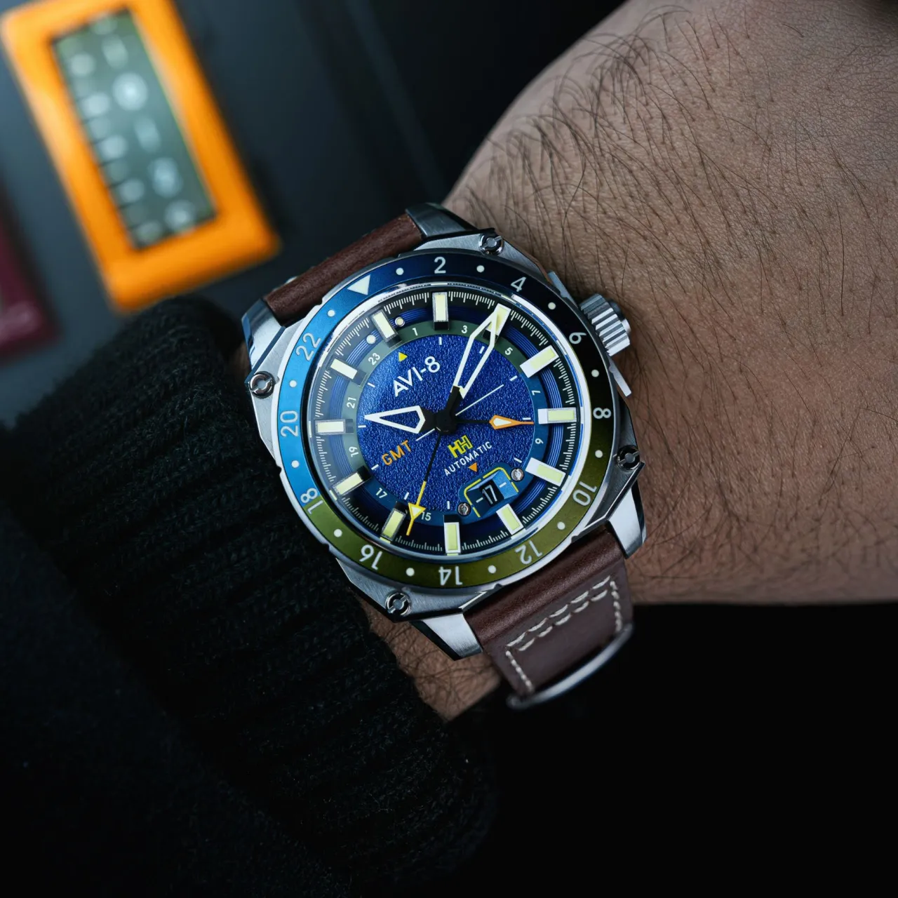 AVI-8 Hawker Hunter Atlas GMT Automatic Blue AV4122 detay görseli 2