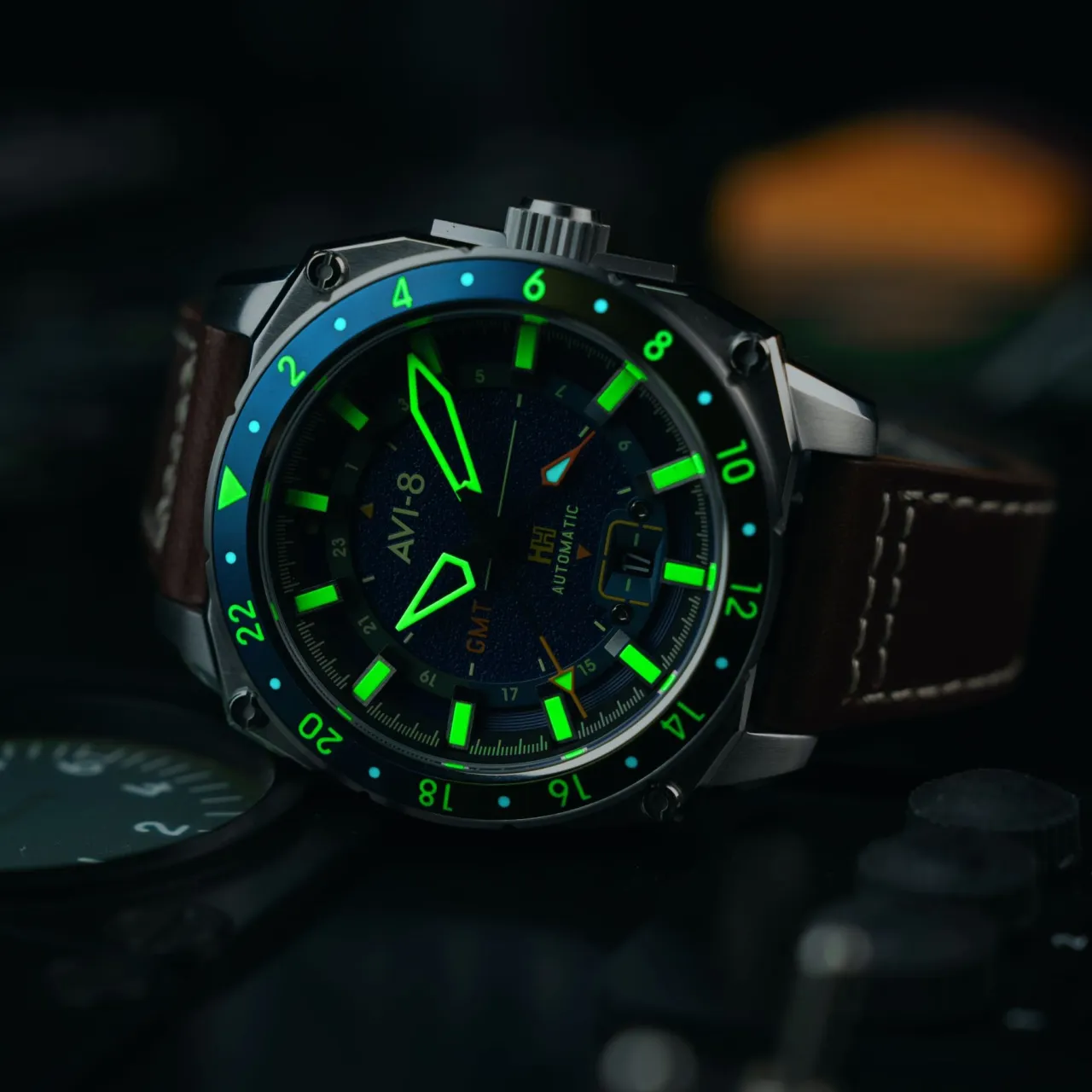 AVI-8 Hawker Hunter Atlas GMT Automatic Blue AV4122 detay görseli 4