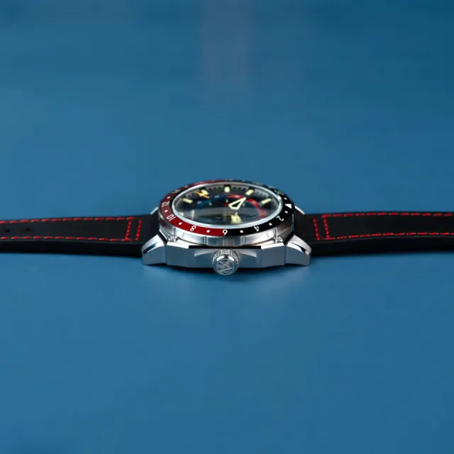 AVI-8 Hawker Hunter Atlas GMT Automatic Black AV412201 Görsel 7