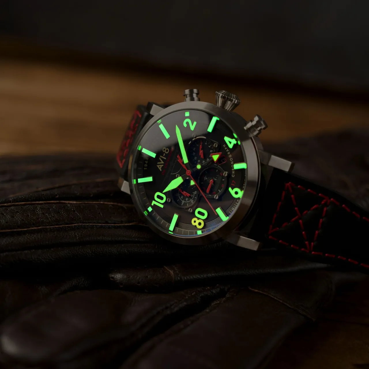 AVI-8 Dambuster Operation Catechism 80th Dual Time Chronograph Limited Edition Bomber Black AV412401 detay görseli 3