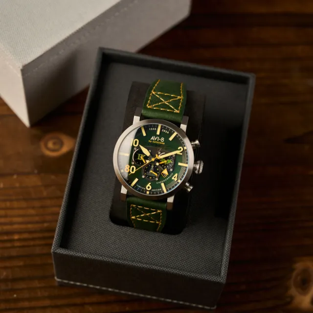 AVI-8 Dambuster Operation Catechism 80th Dual Time Chronograph Bat Green AV412402 Görsel 9