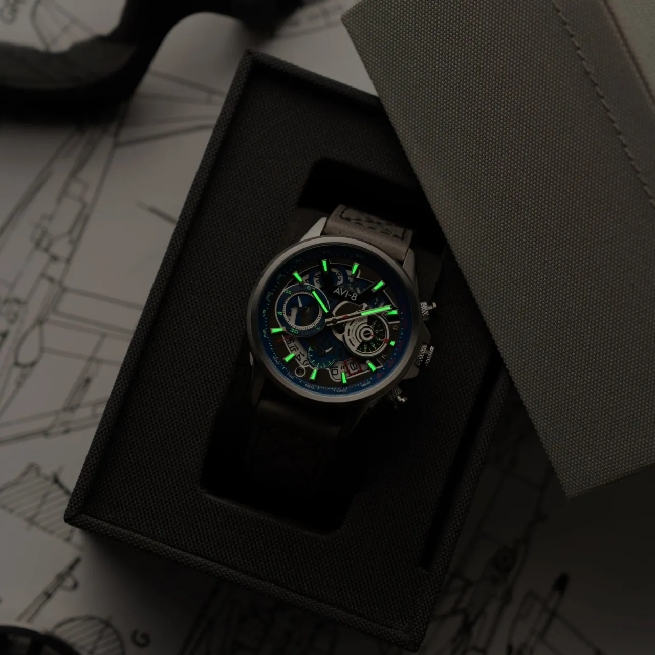 AVI-8 Hawker Harrier Matador Chronograph Slate Blue AV412503 detay görseli 3