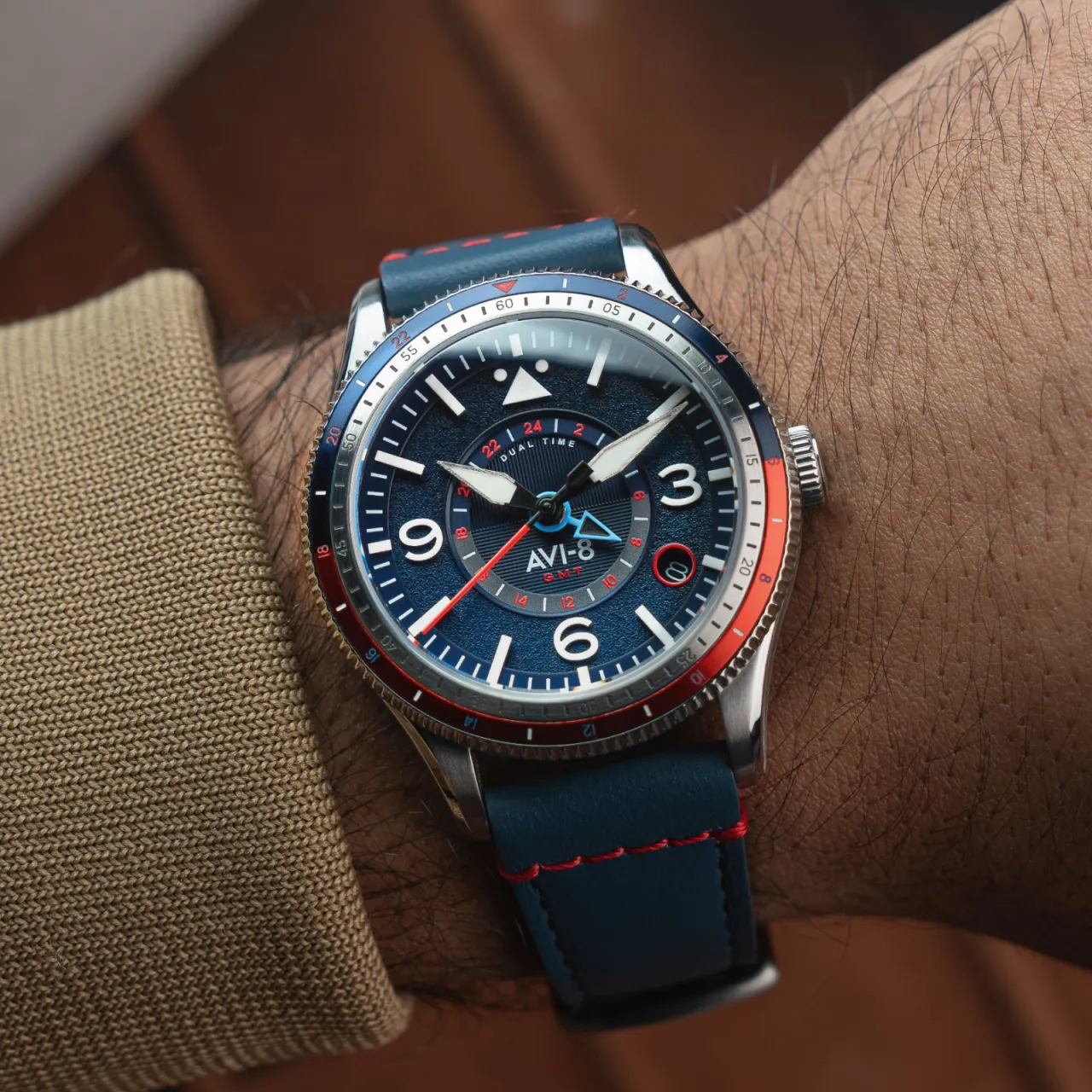 AVI-8 Flyboy Airmaster GMT Automatic Blue AV412804 detay görseli 2