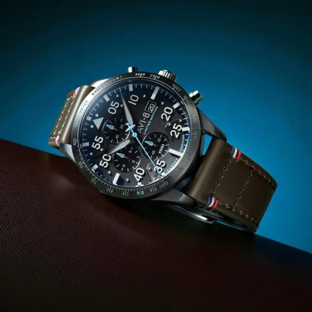 AVI-8 Hawker Hurricane 90th Anniversary Chronograph Limited Edition Hangar Grey AV413044 Görsel 4