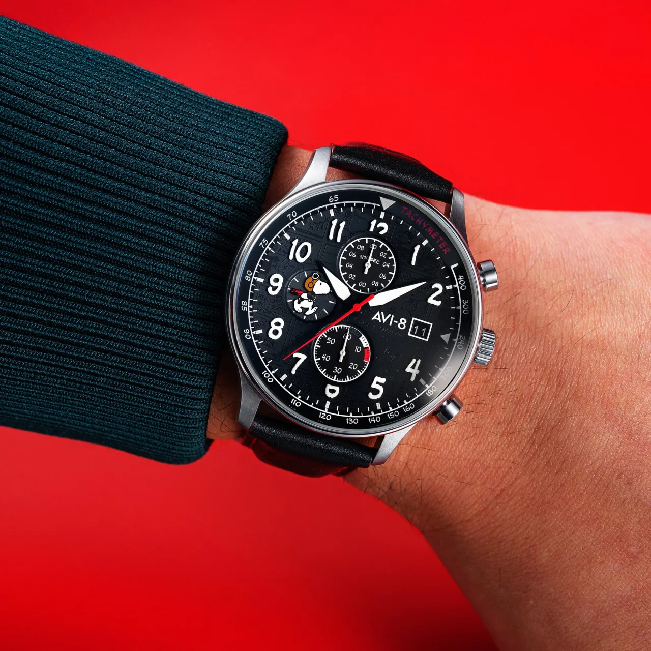 AVI-8 Hawker Hurricane Classic Chronograph Peanuts Snoopy Flying Ace Limited Edition Black AV413201 detay görseli 2