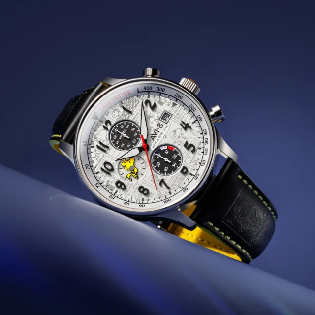 AVI-8 Hawker Hurricane Classic Chronograph Woodstock White AV413501 Görsel 7
