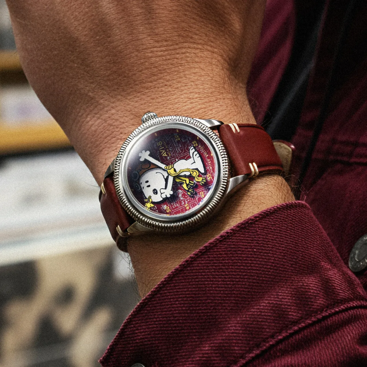 AVI-8 Flyboy Airmaster 40 Meca-quartz Peanuts Snoopy Flying Ace Limited Edition Doghouse Red AV413802 detay görseli 2