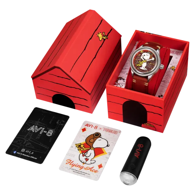 AVI-8 Flyboy Airmaster 40 Meca-quartz Peanuts Snoopy Flying Ace Limited Edition Doghouse Red AV413802 Görsel 8