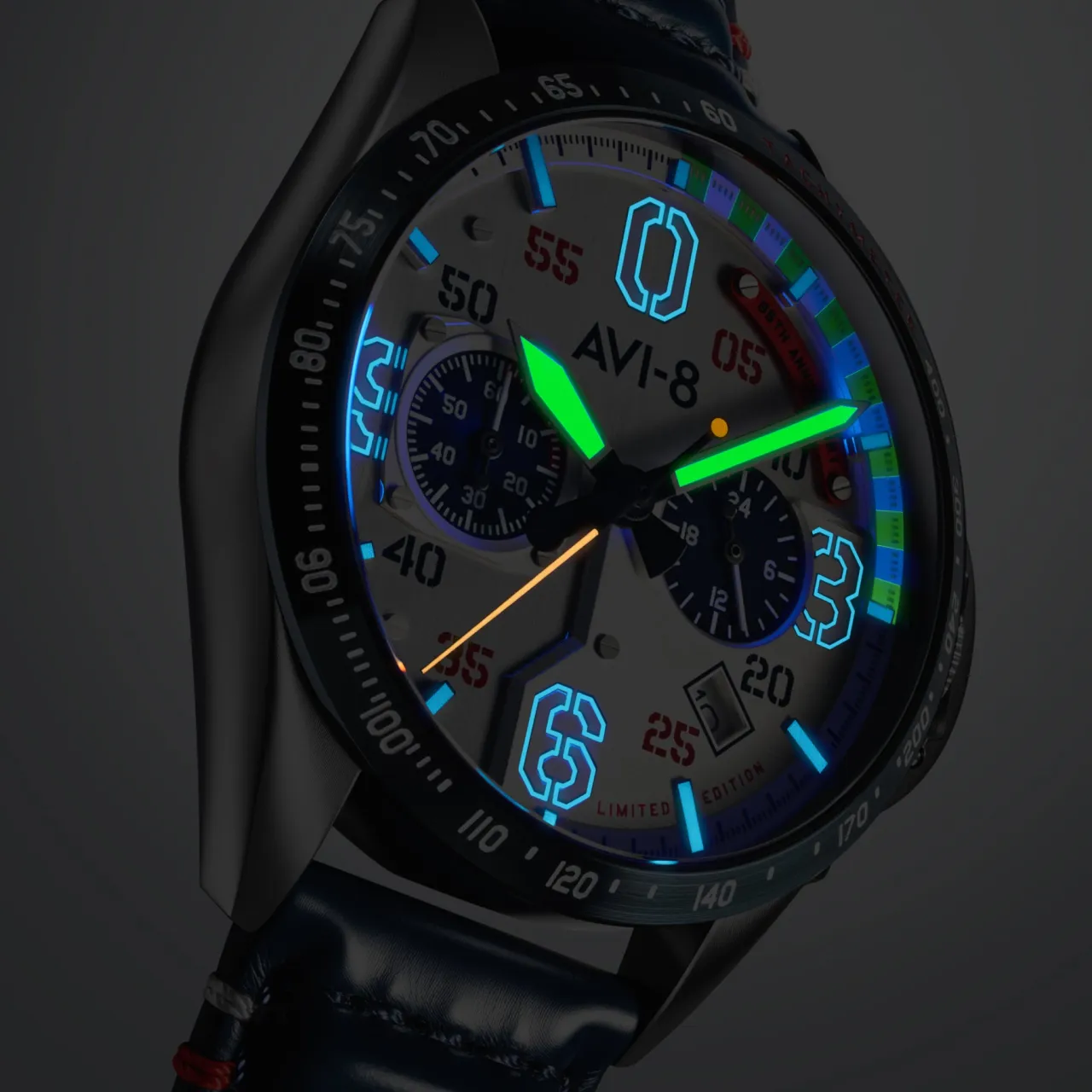 AVI-8 P-51 Mustang Kindelberger Chronograph Slipstream Silver AV414301 detay görseli 4