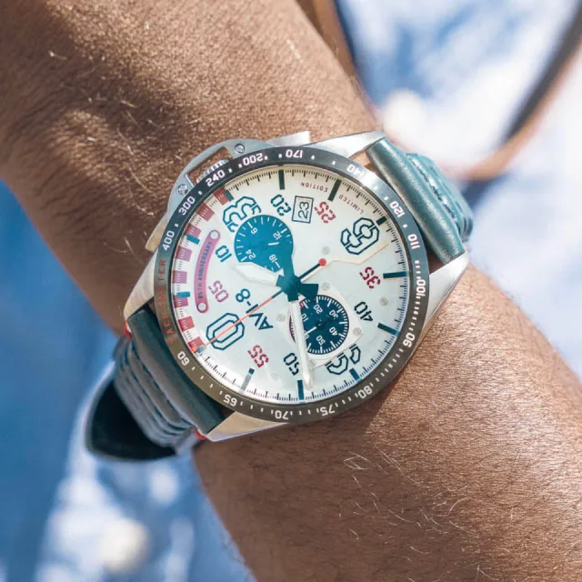 AVI-8 P-51 Mustang Kindelberger Chronograph Slipstream Silver AV414301 Görsel 10