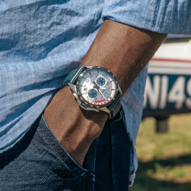 AVI-8 P-51 Mustang Kindelberger Chronograph Slipstream Silver AV414301 Görsel 11