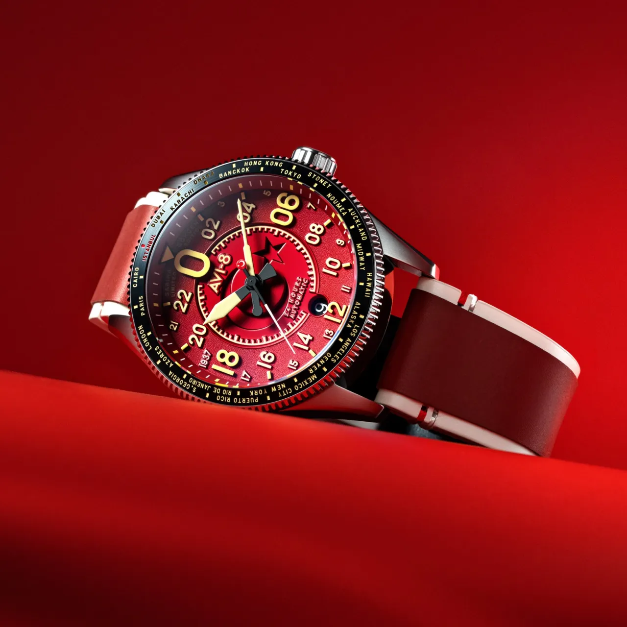 AVI-8 Spitfire Sabiha Gökçen 24 Hour Automatic Red AV414402 detay görseli 3