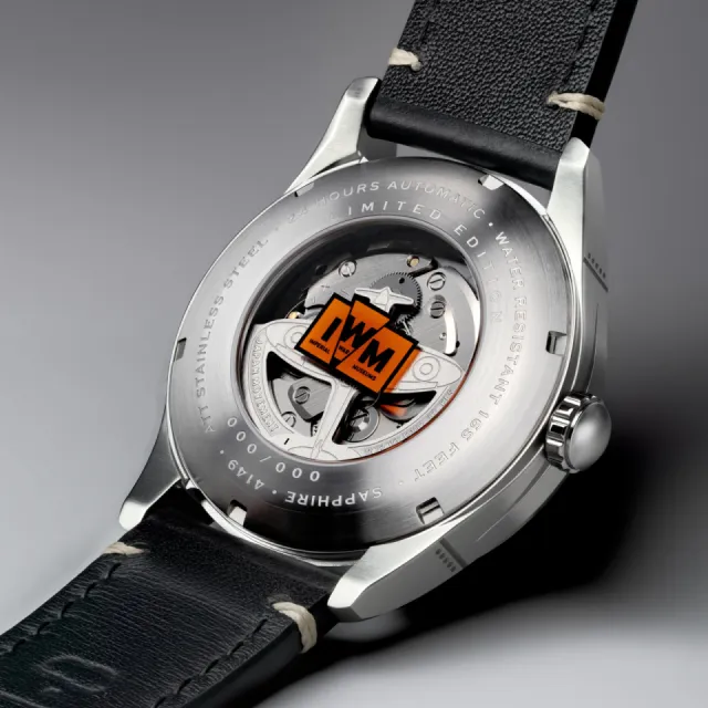 AVI-8 Spitfire N3200 Imperial War Museums 24 Hour Automatic Limited Edition AV414901 Görsel 5