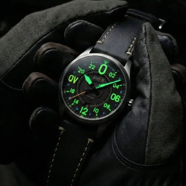 AVI-8 Spitfire N3200 Imperial War Museums 24 Hour Automatic Limited Edition AV414901 Görsel 7