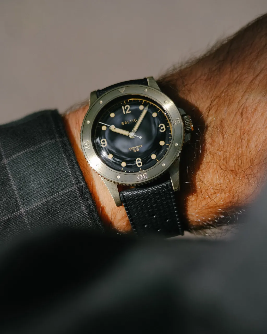 Baltic Aquascaphe Bronze Black Otomatik detay görseli 4