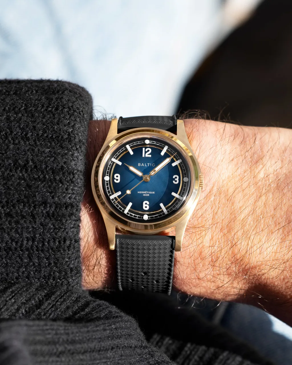 Baltic Hermétique Tourer Bronze Smoked Blue Otomatik detay görseli 5