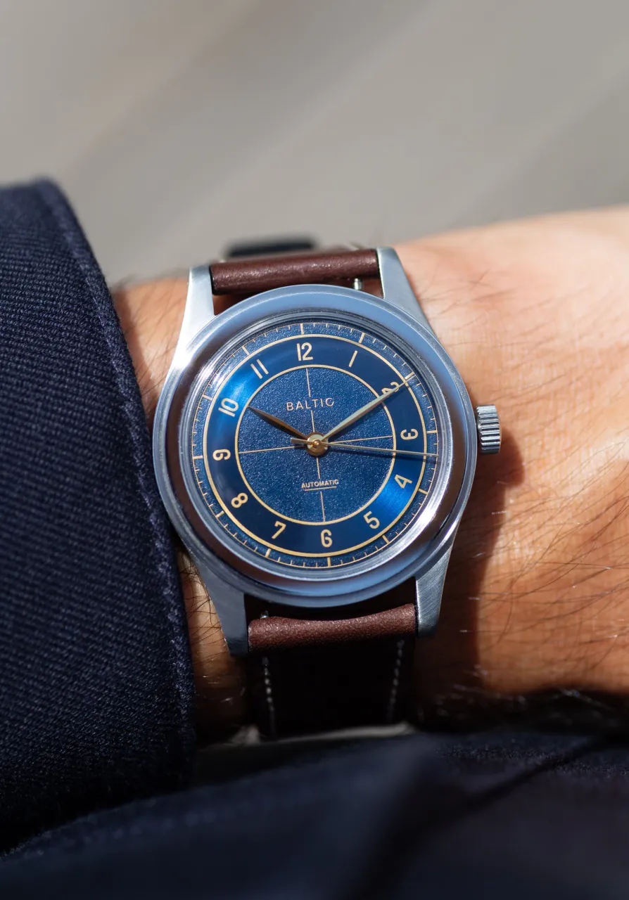 Baltic HMS 002 Blue Gilt Otomatik detay görseli 4