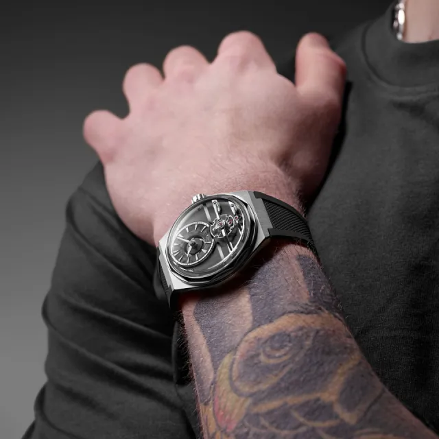 Christopher Ward C12 Loco Otomatik Ursa Black C1241H6D1S00K0RK Görsel 7