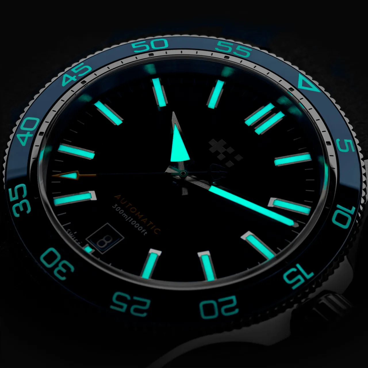 Christopher Ward C60 Trident Pro 300 Blue Otomatik C6038ADA31S0BB1B1 detay görseli 3