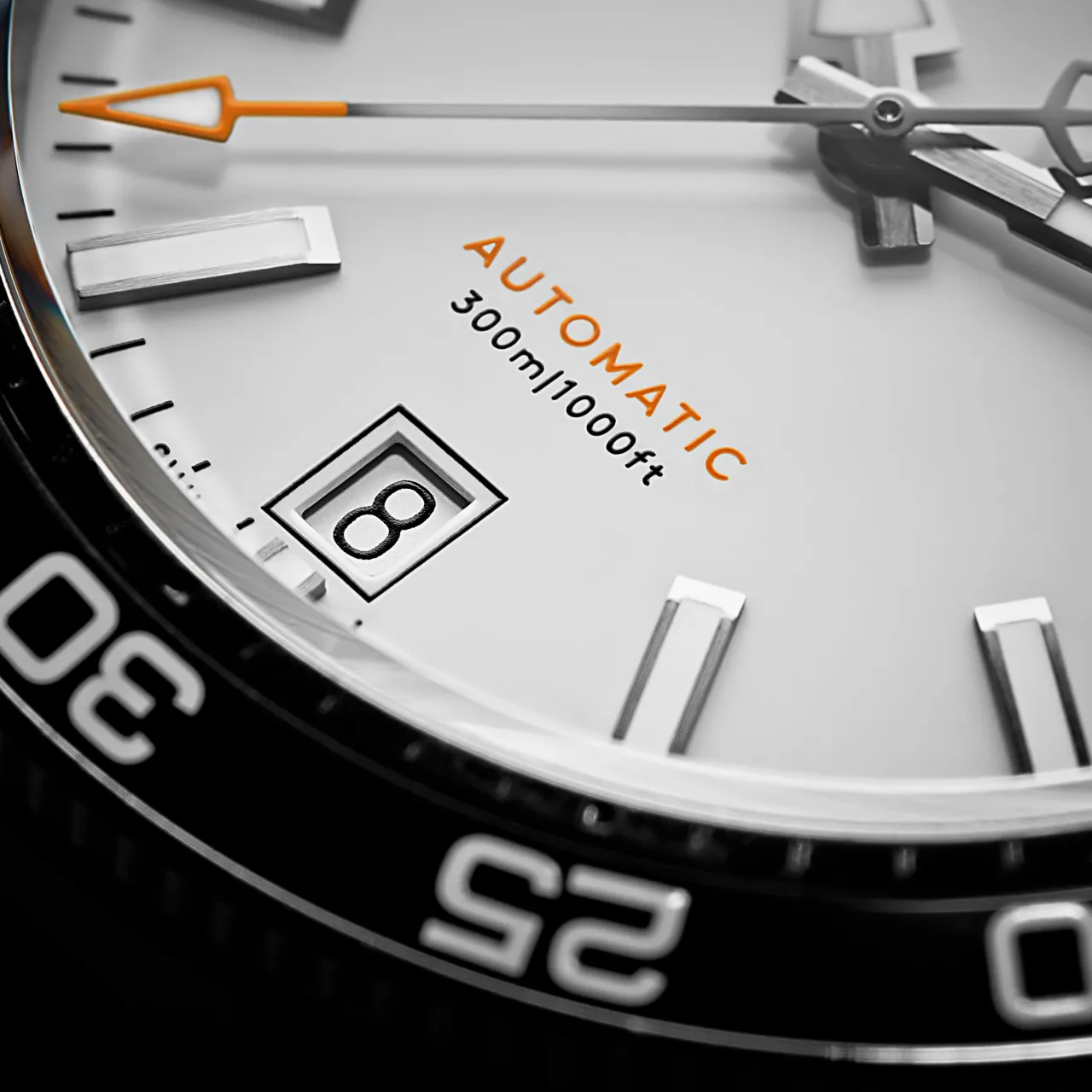 Christopher Ward C60 Trident Pro 300 Otomatik Beyaz C6038ADA31S0KW1RO detay görseli 4