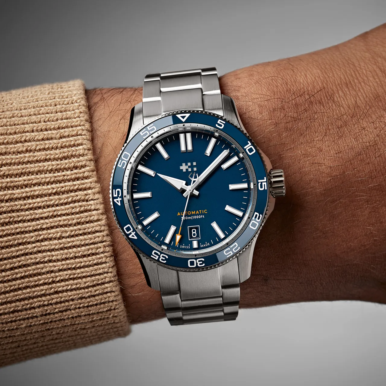Christopher Ward C60 Trident Pro 300 Otomatik Mavi C6040ADA31S0BB1B0 detay görseli 1