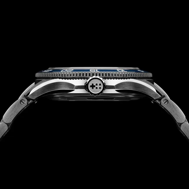 Christopher Ward C60 Trident Pro 300 Otomatik Mavi C6040ADA31S0BB1B0 Görsel 6