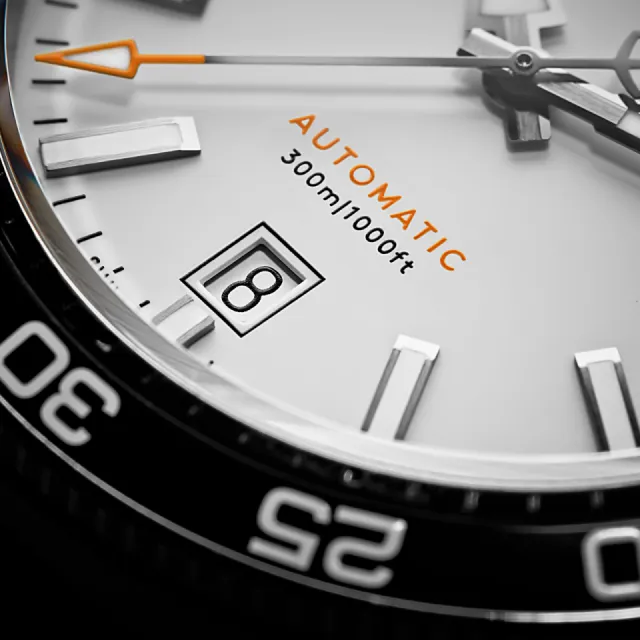 Christopher Ward C60 Trident Pro 300 Otomatik Beyaz C6040ADA31S0KW1B0 Görsel 5