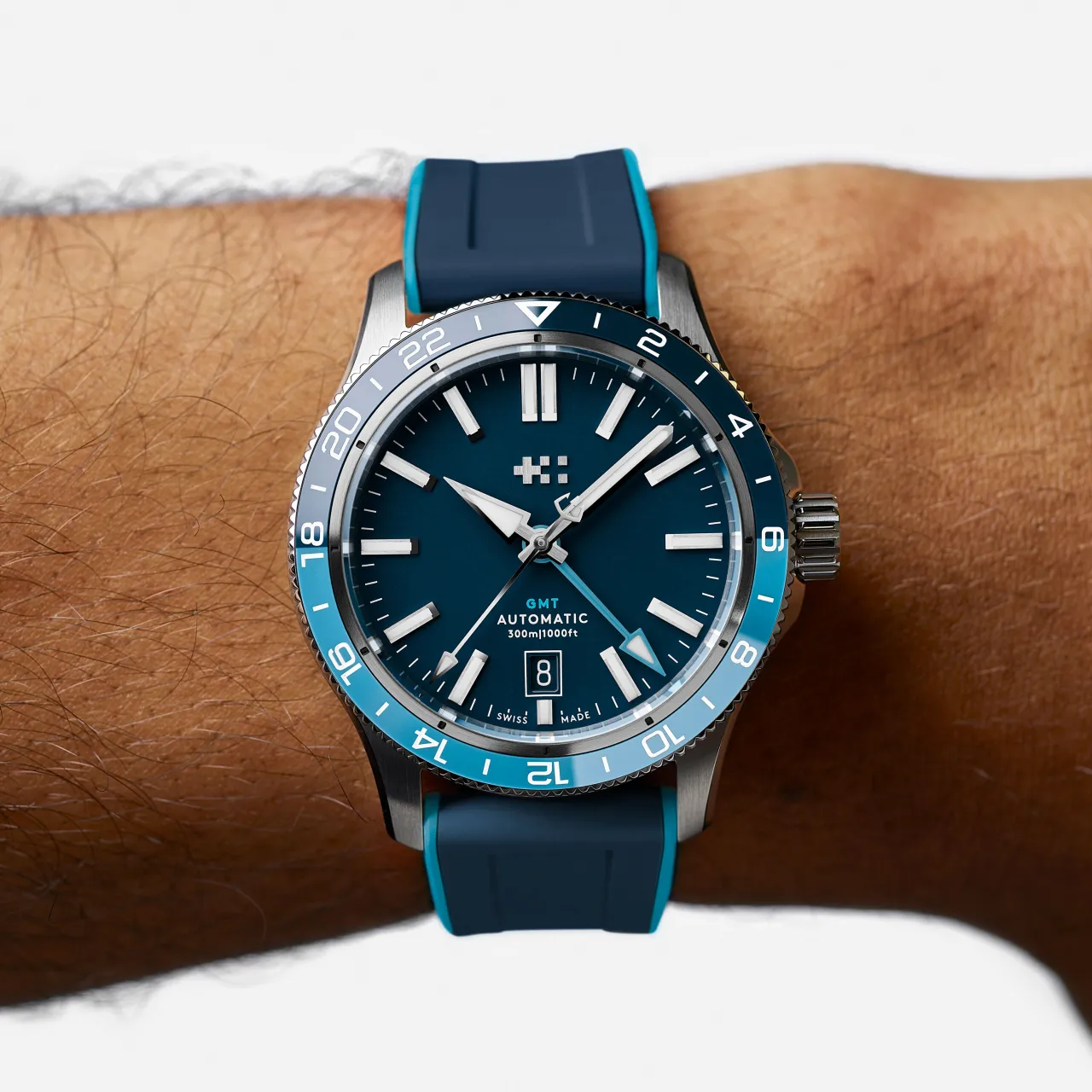 Christopher Ward C60 Trident GMT 300 Otomatik Mavi C6040AGM31S0BB0RBB detay görseli 1