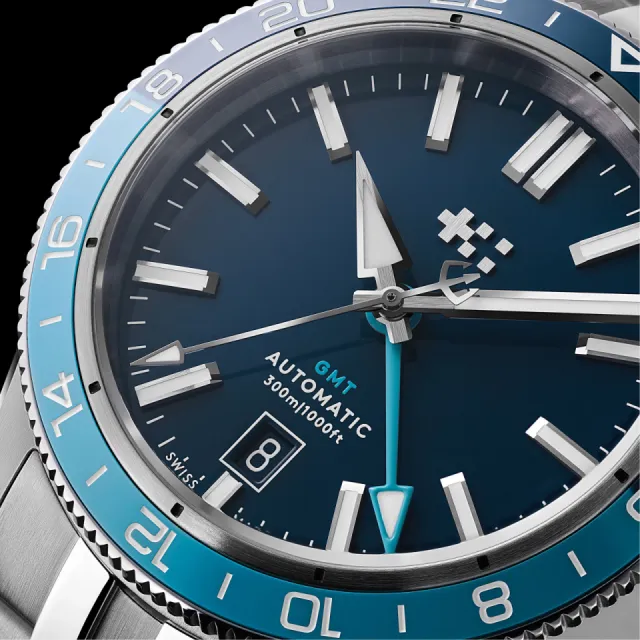 Christopher Ward C60 Trident GMT 300 Otomatik Mavi C6040AGM31S0BB0RBB Görsel 4