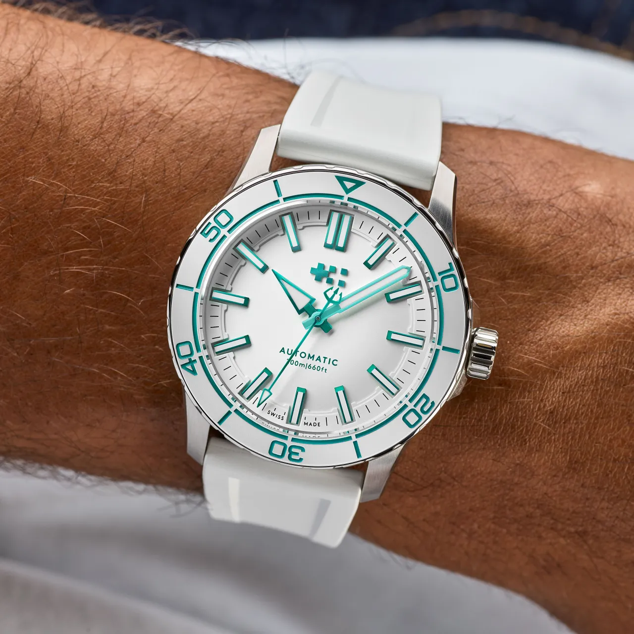 Christopher Ward C60 Trident Reef Otomatik Acro White C6041A3H31S0WW0RW detay görseli 1
