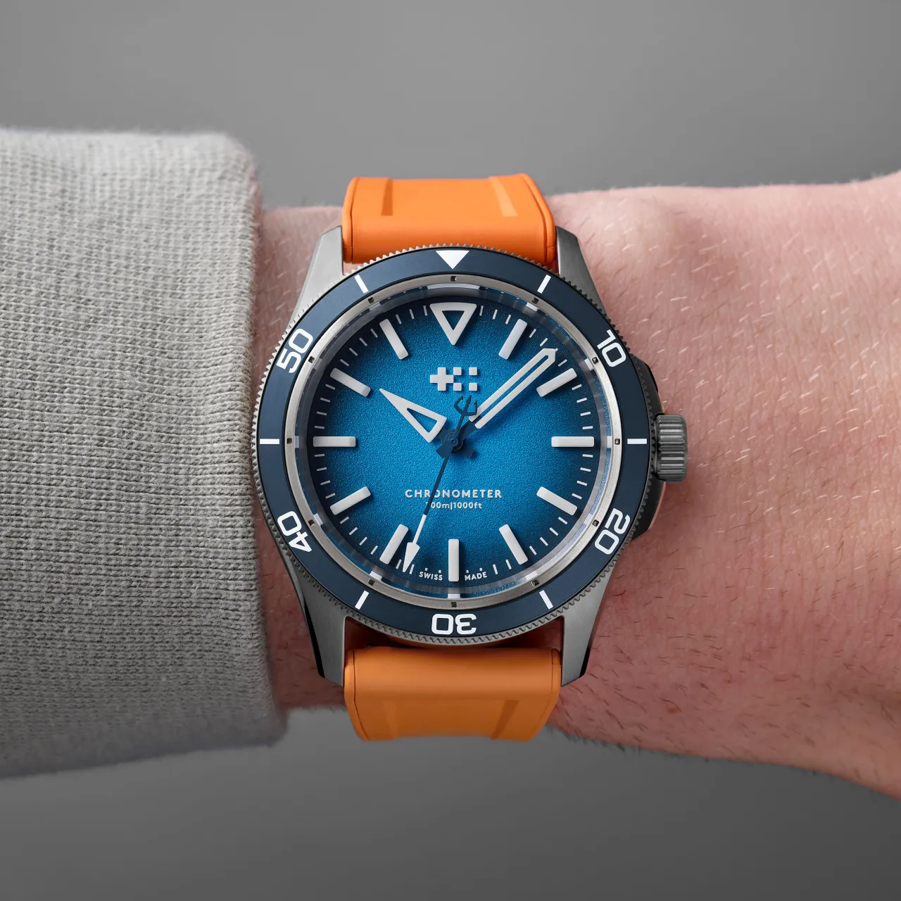 Christopher Ward C60 Trident Lumière Otomatik Mavi C6041C3H31T0BB0RO detay görseli 1
