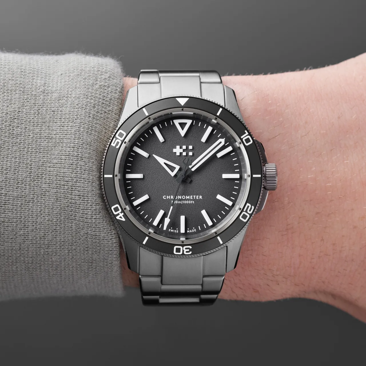 Christopher Ward C60 Trident Lumière Otomatik Black C6041C3H31T0KK0 detay görseli 1