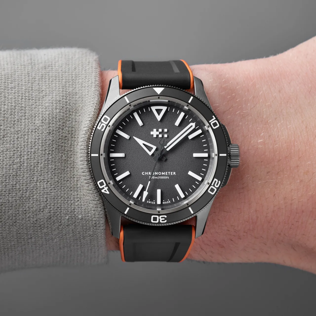 Christopher Ward C60 Trident Lumière Otomatik Black C6041C3H31T0KK0RKO detay görseli 1