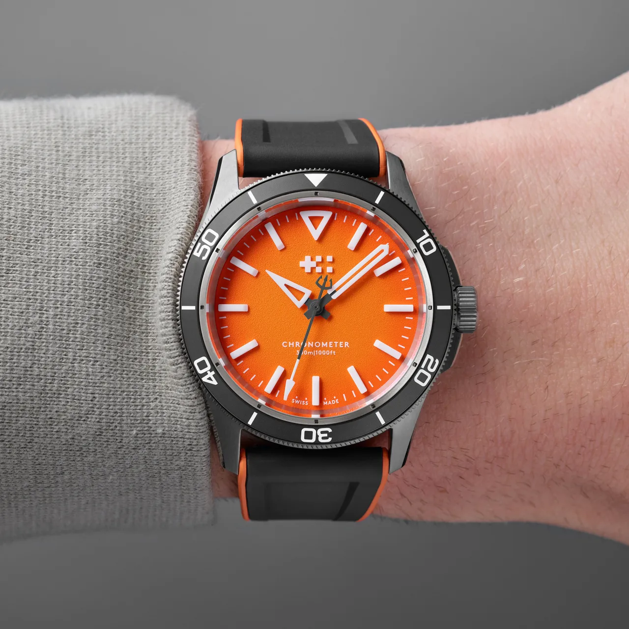 Christopher Ward C60 Trident Lumière Otomatik Orange C6041C3H31T0KO0RKO detay görseli 1