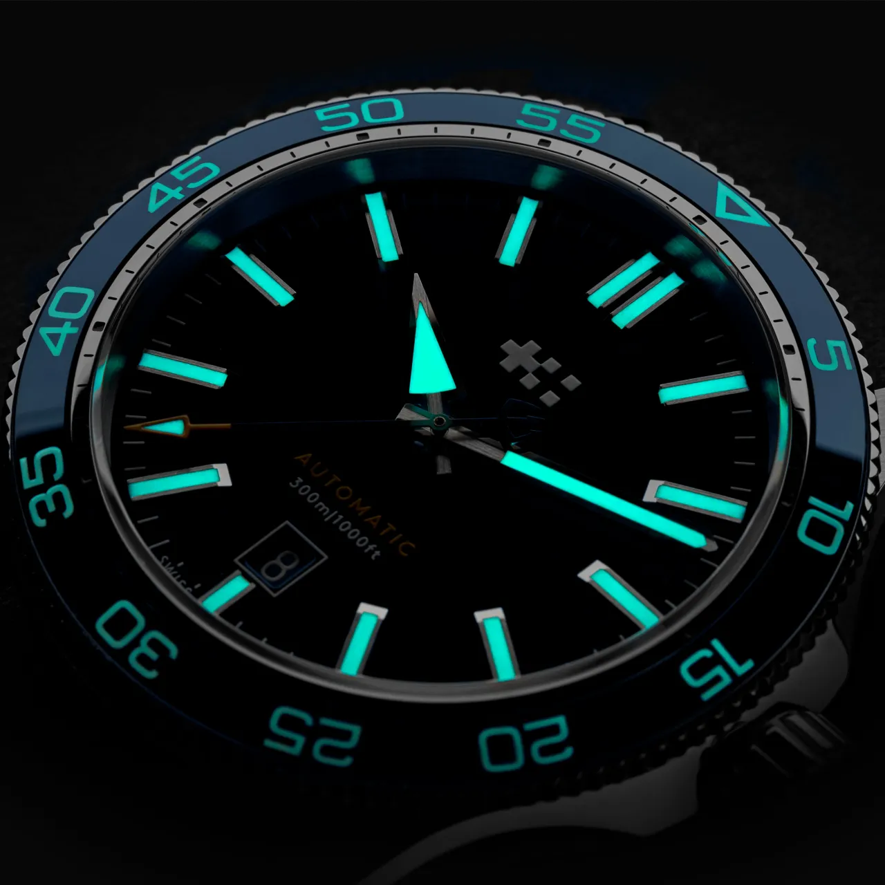 Christopher Ward C60 Trident Pro 300 Otomatik Mavi C6042ADA31S0BB1B0 detay görseli 3