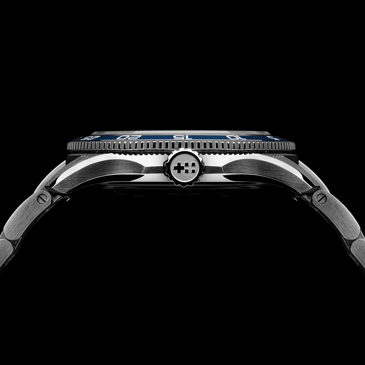 Christopher Ward C60 Trident Pro 300 Otomatik Mavi C6042ADA31S0BB1HB detay görseli 5