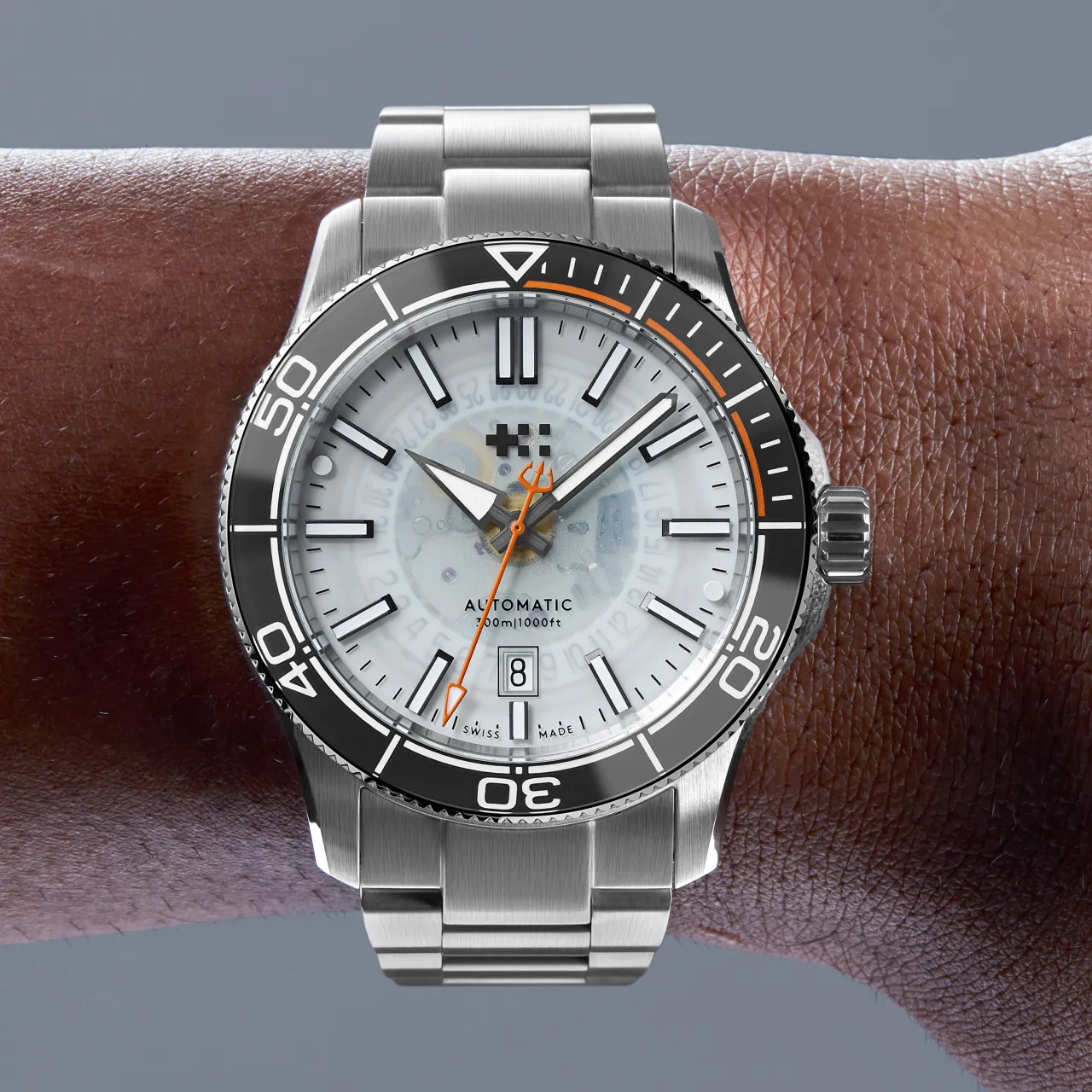 Christopher Ward C60 Sapphire Edge Otomatik Beyaz C6042ADA31S0KW3B0 detay görseli 3