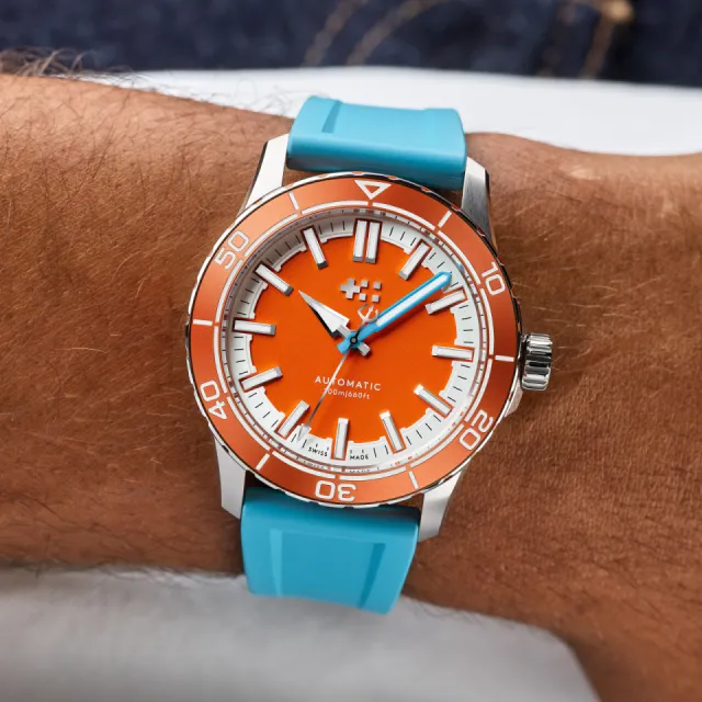 Christopher Ward C60 Trident Reef Otomatik Tuba Orange C6044A3H31S0OO0RLB Görsel 2