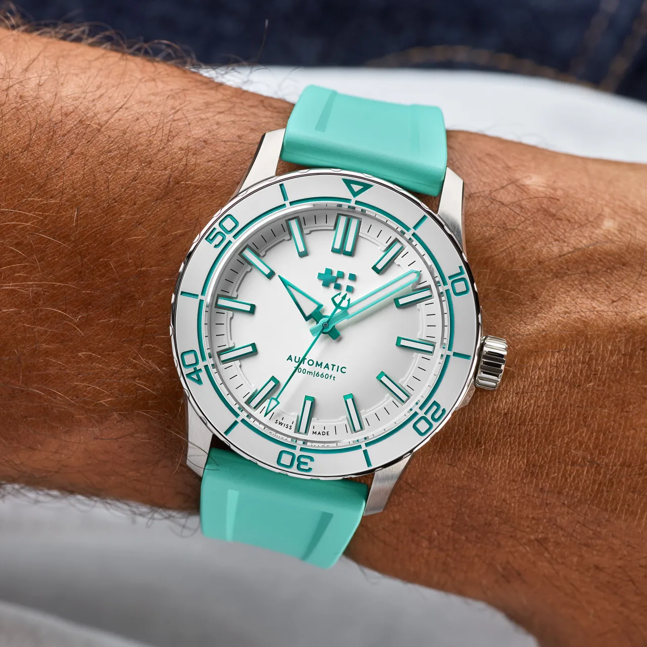 Christopher Ward C60 Trident Reef Otomatik Acro White C6044A3H31S0WW0RV detay görseli 1