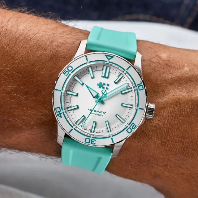 Christopher Ward C60 Trident Reef Otomatik Acro White C6044A3H31S0WW0RV Görsel 2