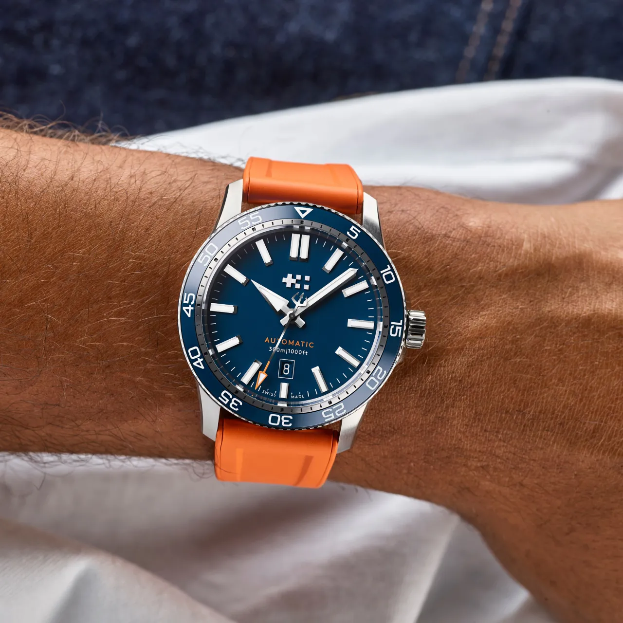 Christopher Ward C60 Trident Pro 300 Otomatik Mavi C6044ADA31S0BB1RO detay görseli 1