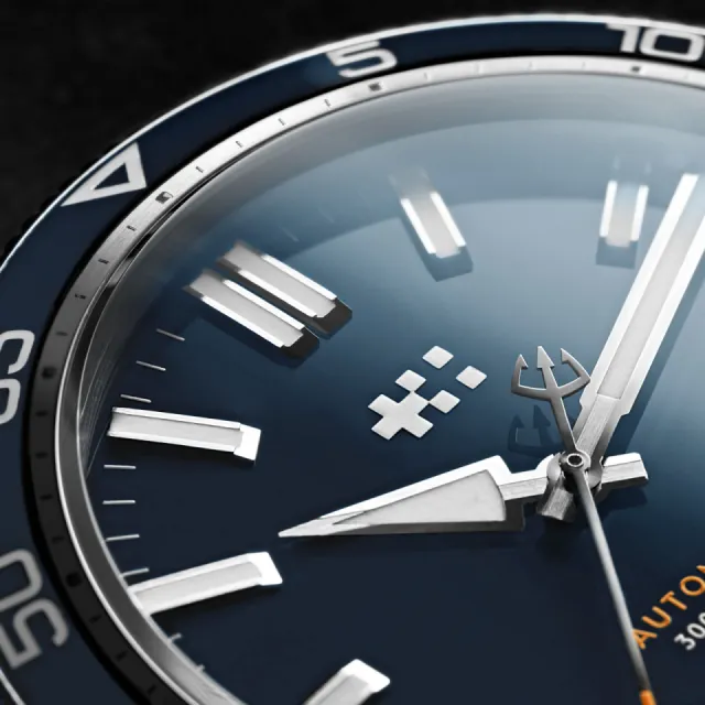 Christopher Ward C60 Trident Pro 300 Otomatik Mavi C6044ADA31S0BB1RO Görsel 3