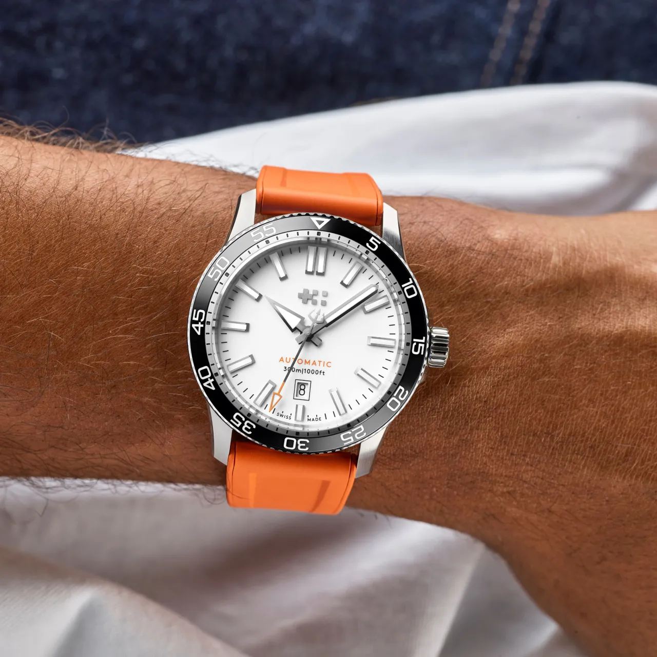 Christopher Ward C60 Trident Pro 300 Otomatik Beyaz C6044ADA31S0KW1RO detay görseli 1