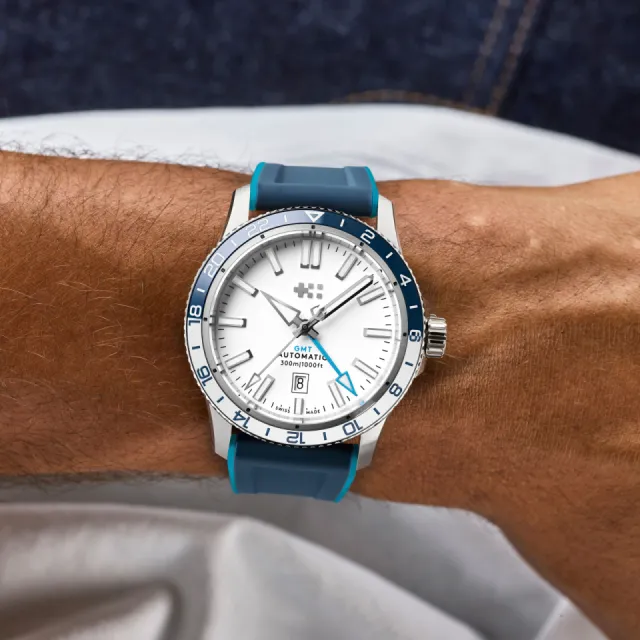 Christopher Ward C60 Trident GMT 300 Otomatik Beyaz C6044AGM31S0BW0RBB Görsel 2