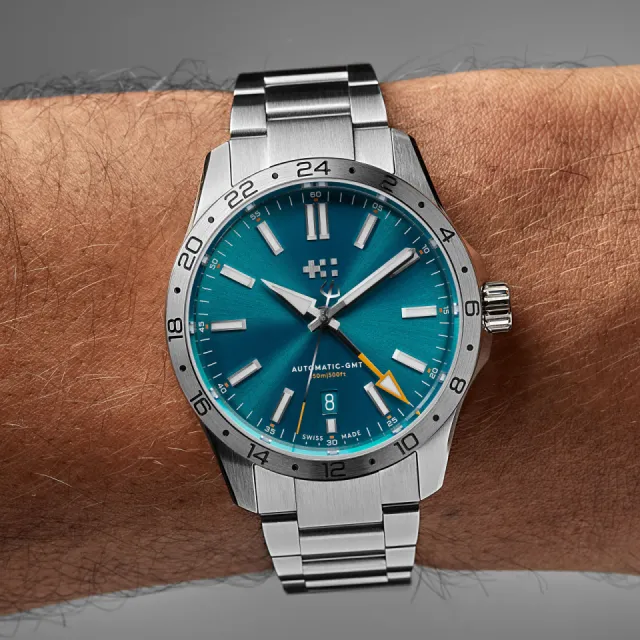 Christopher Ward C63 Sealander GMT Dragonfly Blue/Silver C6339AGM3S00B4B0 Görsel 2